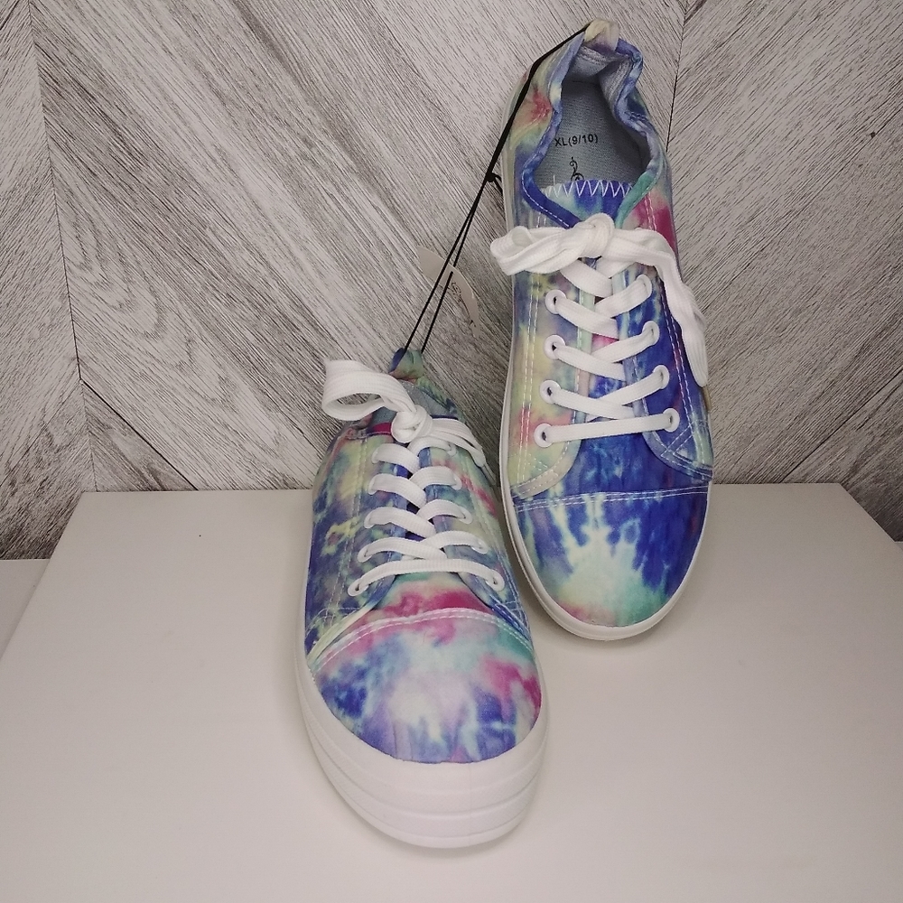 Sole Mates Women's Canvas Tiedyed Sneaker Shoe 👟 Sz: XL (9-10)
